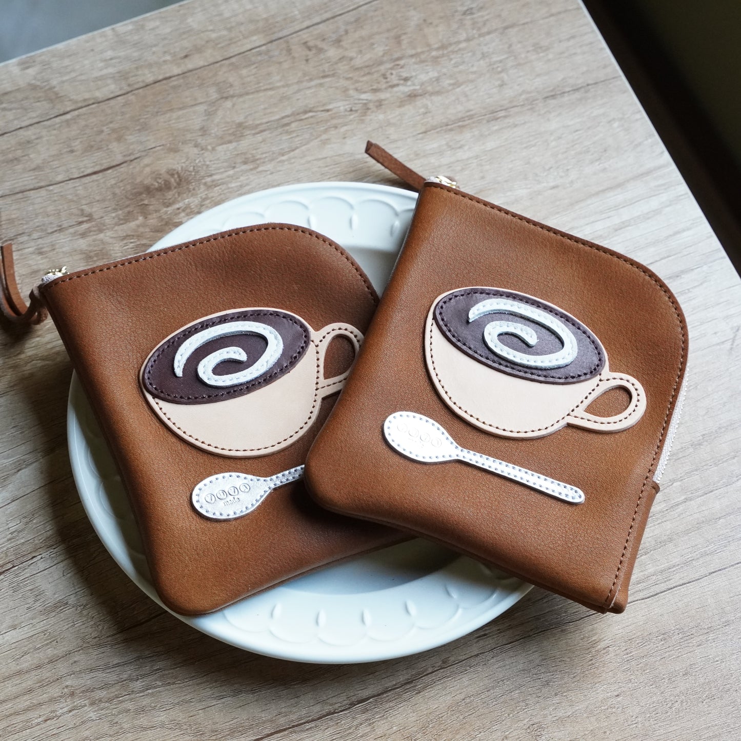 Coffee & Spoon L-Shaped Pouch