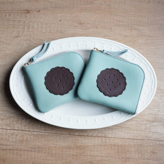Oreo Mint & Cup L-Shaped Mini Pouch