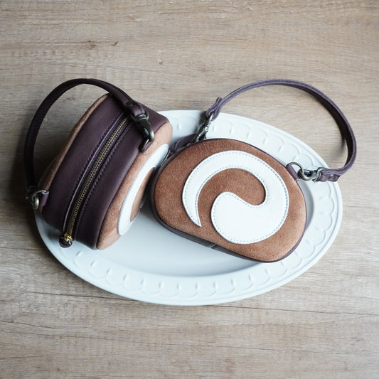Roll Cake Hand Strap Pouch