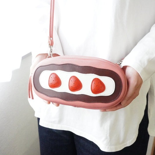 Pink Eclair Strawberry Pochette