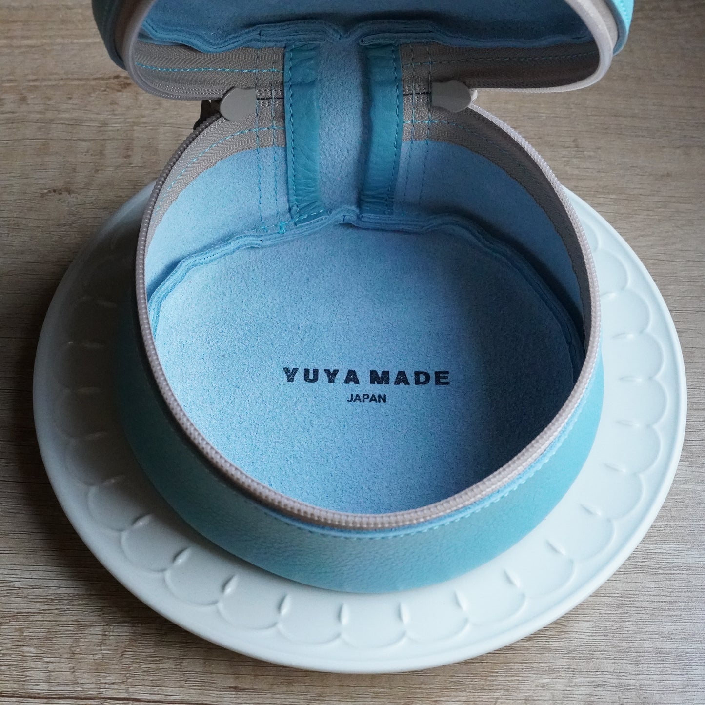 Round Box Case
